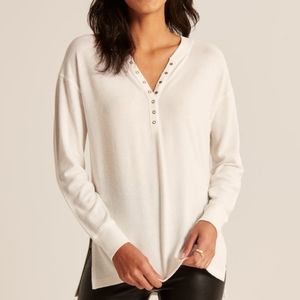NEW A&F cozy oversized boyfriend henley